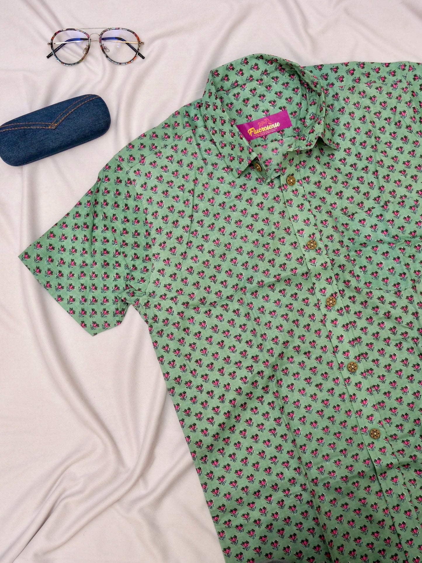 Men's Casual Shirt | 100% Cotton | Half-Sleeves | Motifs Print | Persian Green & Pink