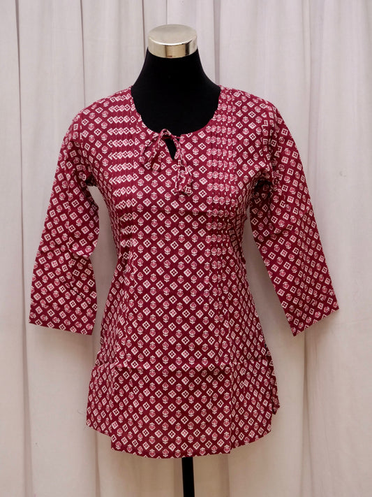 Women's Short Kurta | 100% Cotton | Red Motifs Print