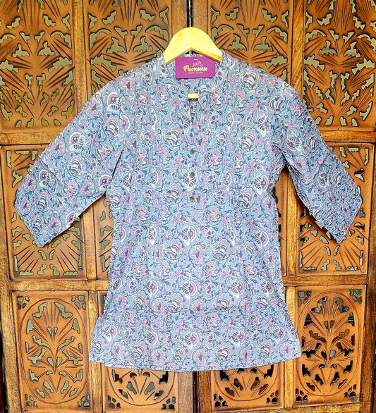 Women's Short Kurta | 100% Cotton | Grey & Pink Sanganeri Print